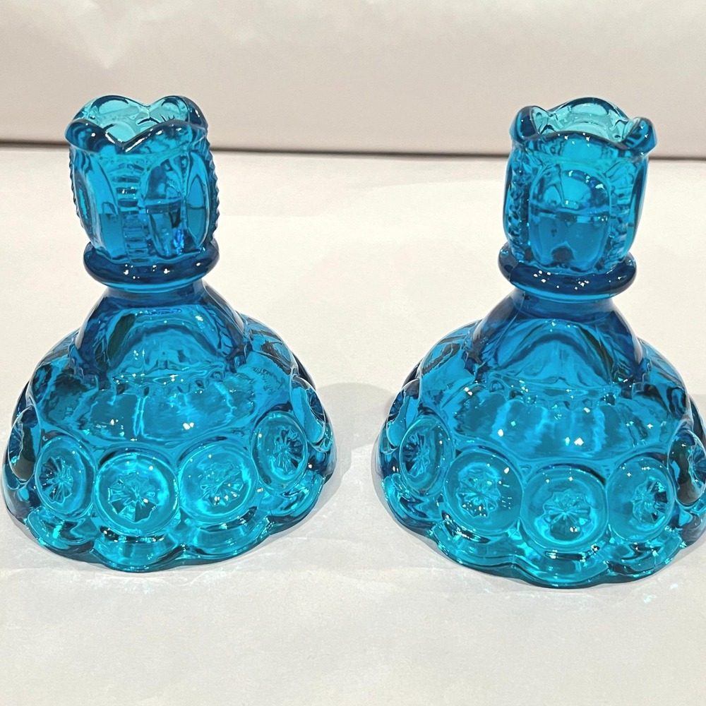 LE Smith Colonial Blue Moon & Stars Candlesticks Blue Glass UV Reactive Pair - Picture 2 of 9
